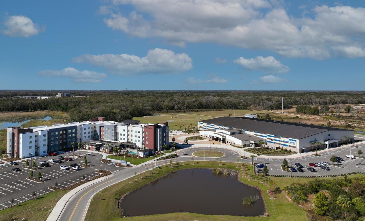 Residence Inn By Marriott Tampa 卫斯理堂 外观 照片